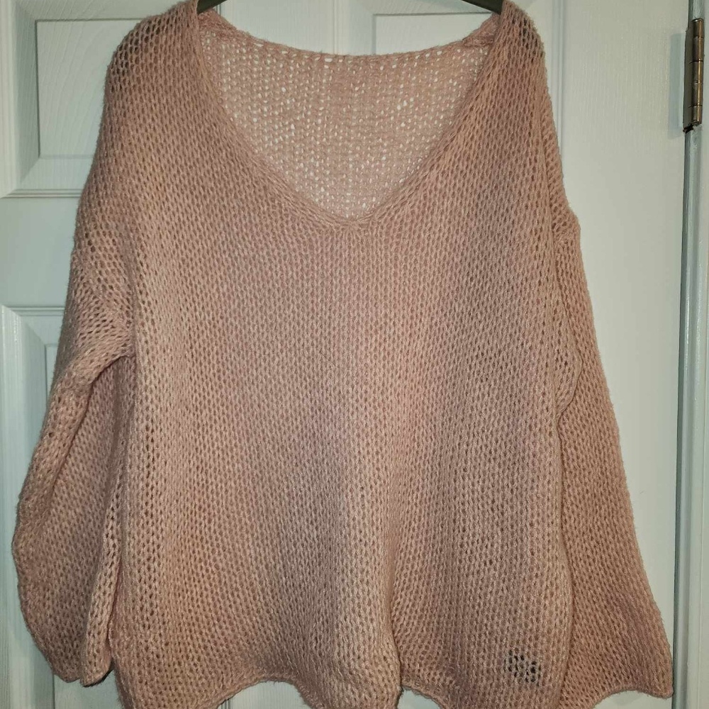PULLOVER SWEATER V NECK